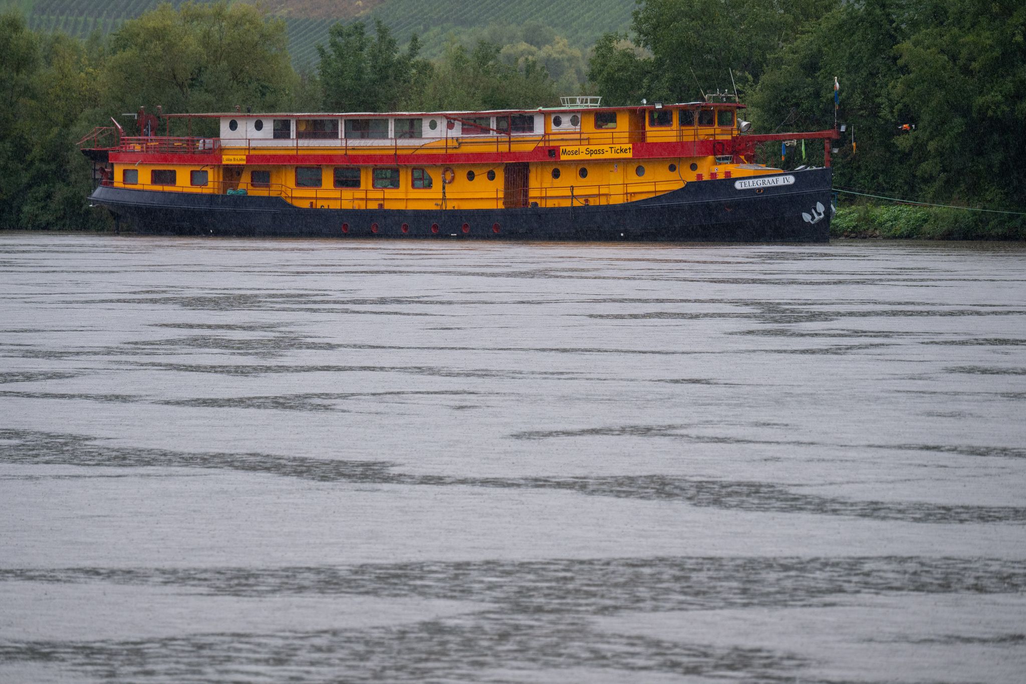 Das Schiff eignet sich laut Besitzer auch gut für Flussbestattungen. (Archivbild)