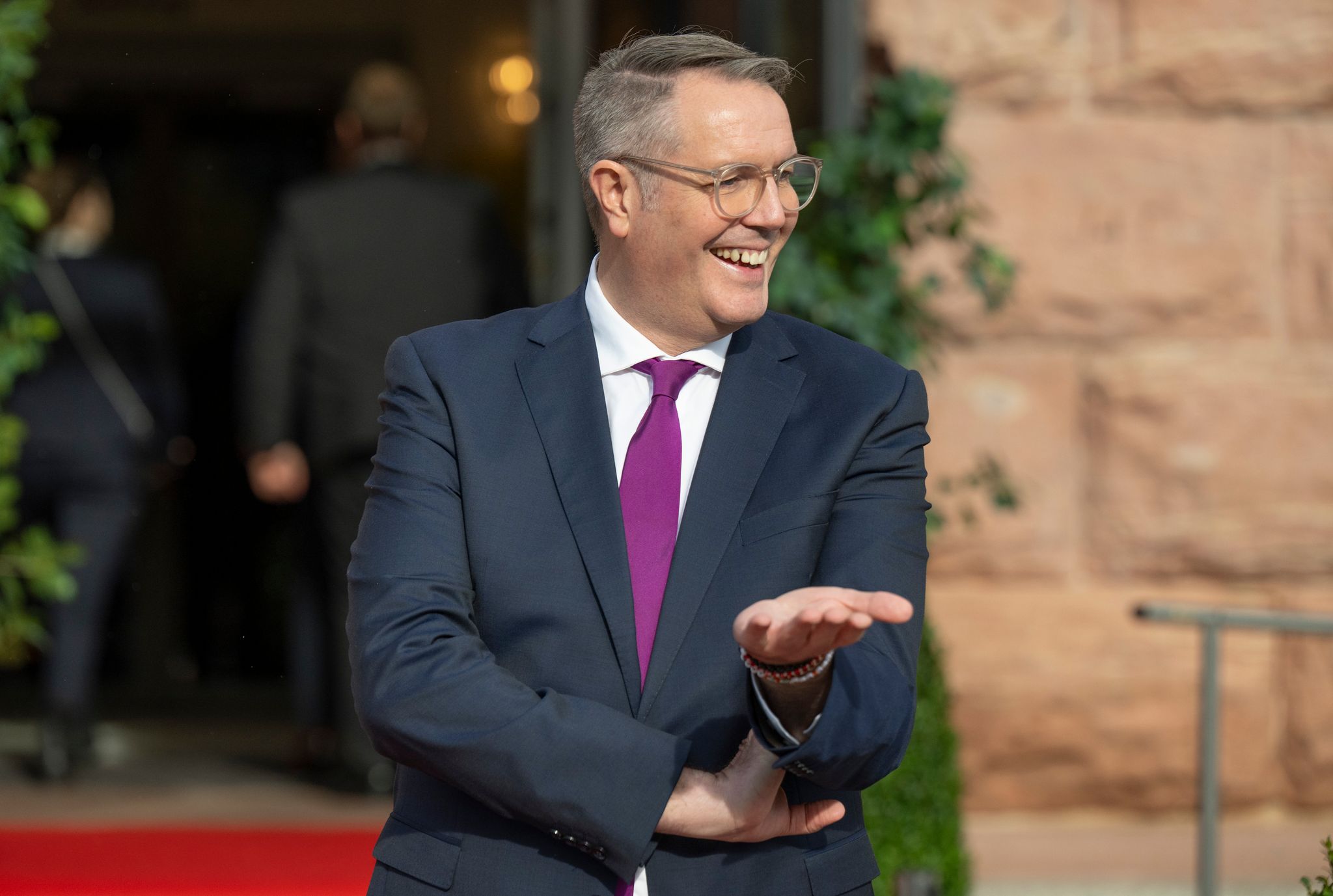 Schweitzer sieht nach wie vor eine schwierige wirtschaftliche Lage in Deutschland. 