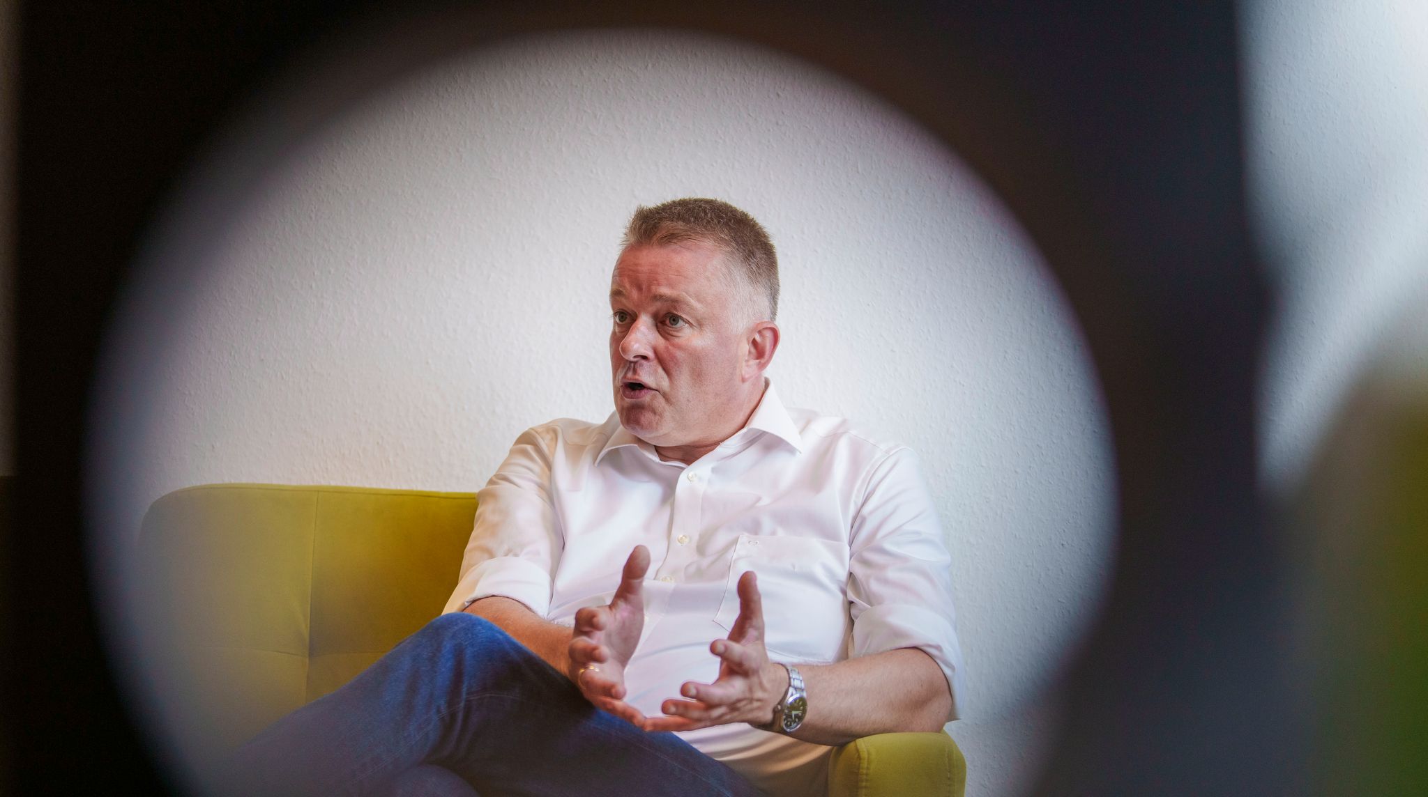 CDU-Partei- und Fraktionschef Gordon Schnieder will die AfD mit politischen Lösungen bekämpfen. (Archivbild)