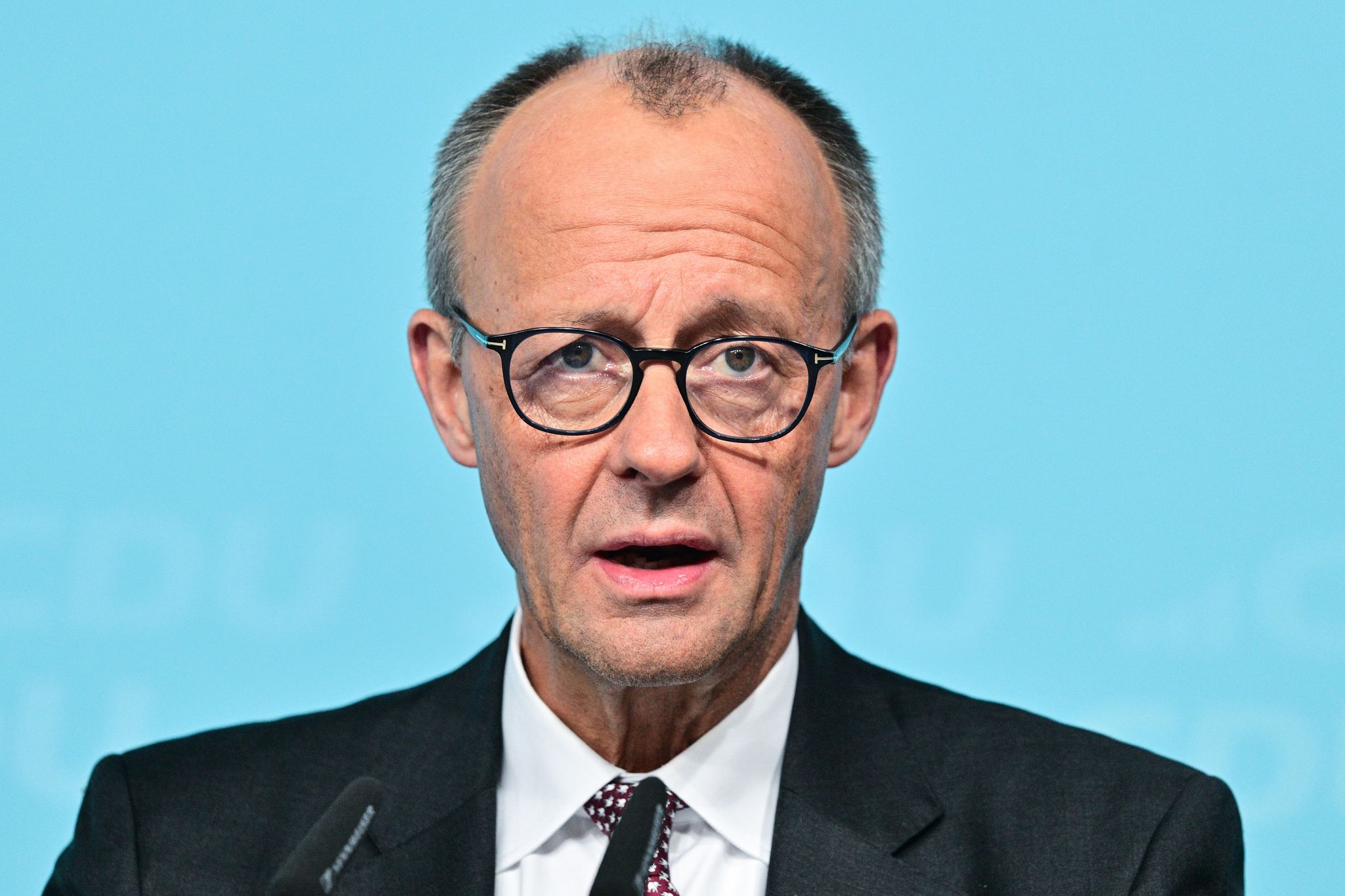 Bundeskanzler und CDU-Chef Friedrich Merz wird beim Landesparteitag der rheinland-pfälzischen CDU in Hunsrück als Redner erwartet. (Archivbild)