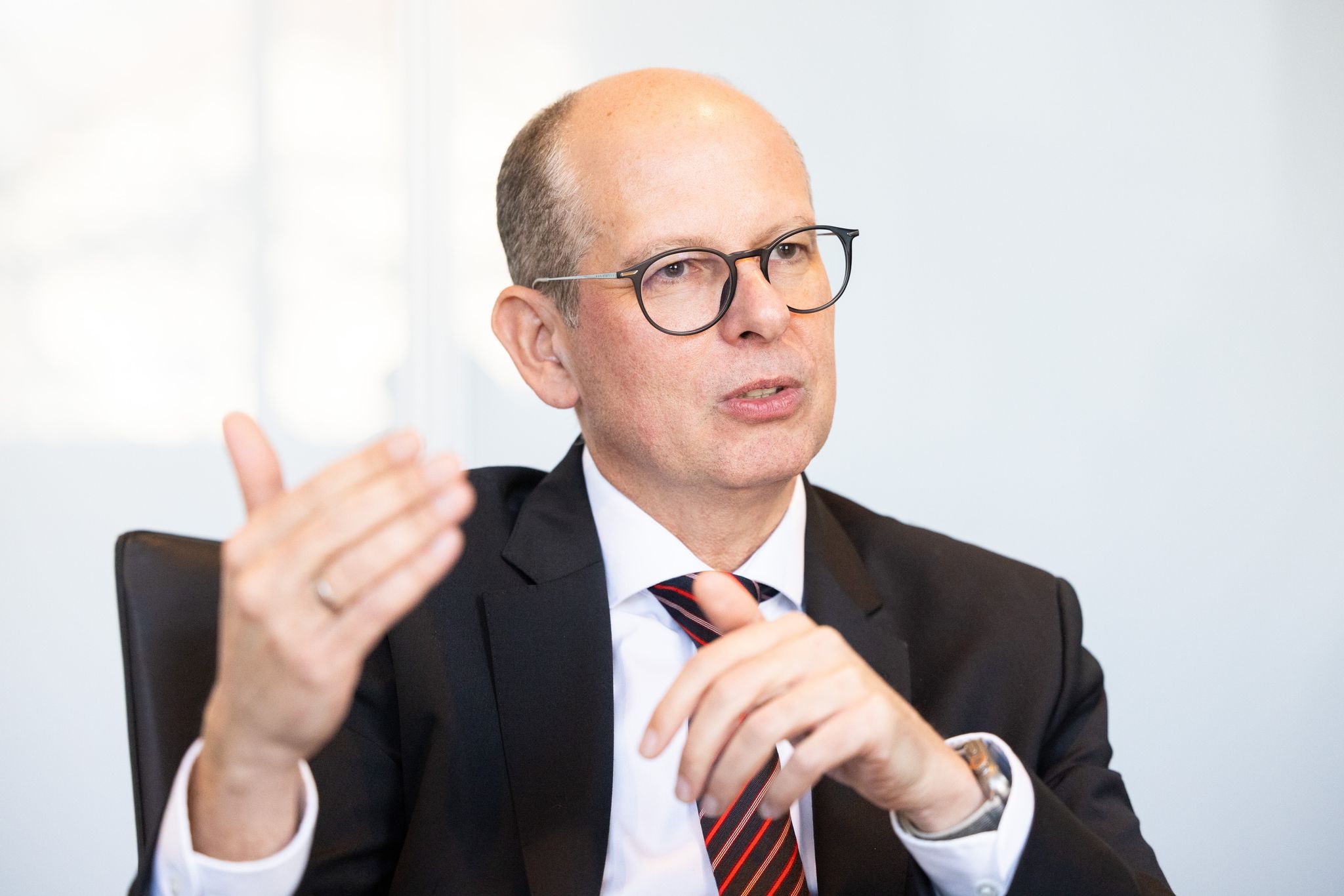 Unter der Leitung von Vorstandschef Ralf Kiesslich soll die Unimedizin bis 2030 operativ die schwarze Null erreichen. (Archivfoto)