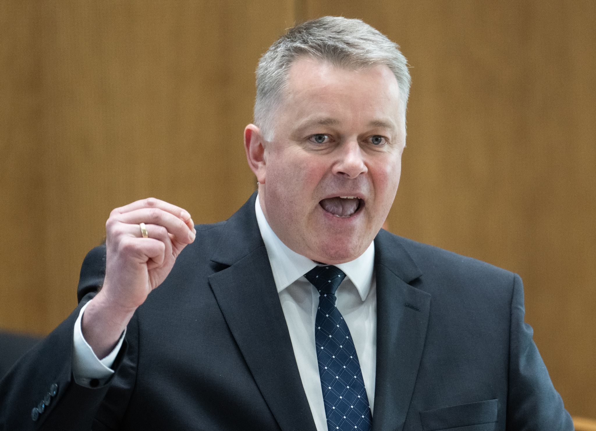 CDU-Herausforderer Schnieder attackiert die Landesregierung regelmäßig wegen ihrer Bildungspolitik. (Archivfoto)