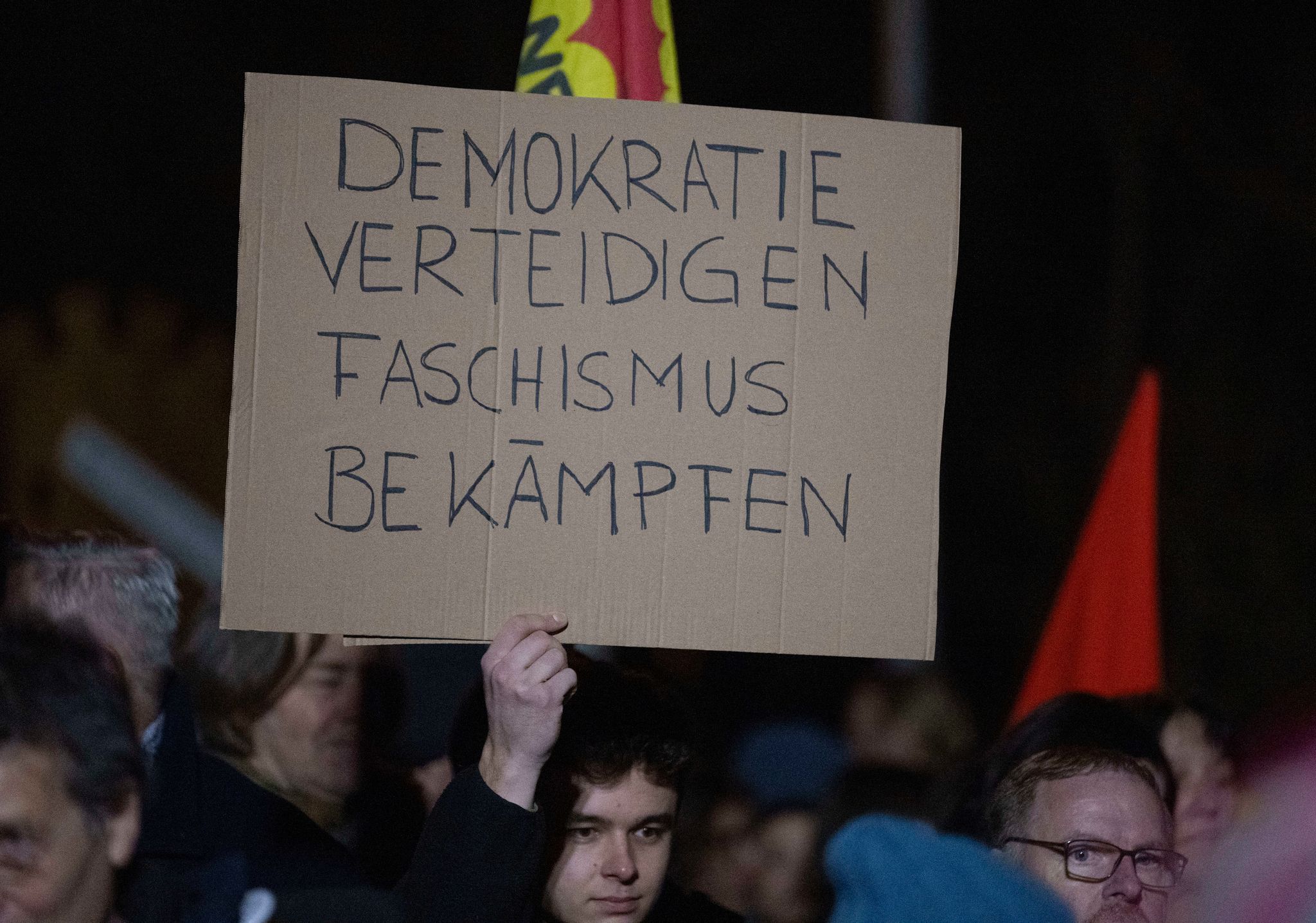 Der Wahlkampfauftakt der AfD in Rheinland-Pfalz wird von Protesten begleitet. 