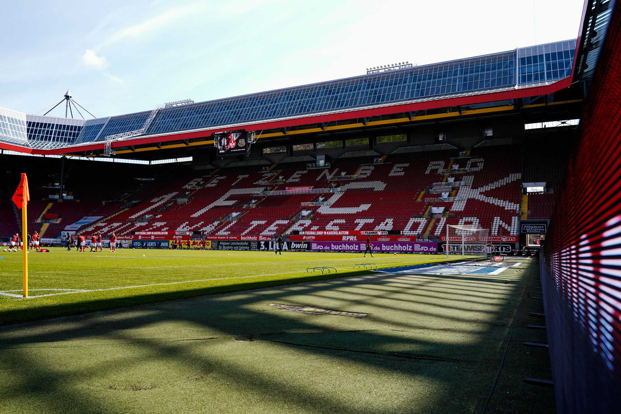 Das Fritz-Walter-Stadion war die Bühne für den SPD-Parteitag. (Archivbild)