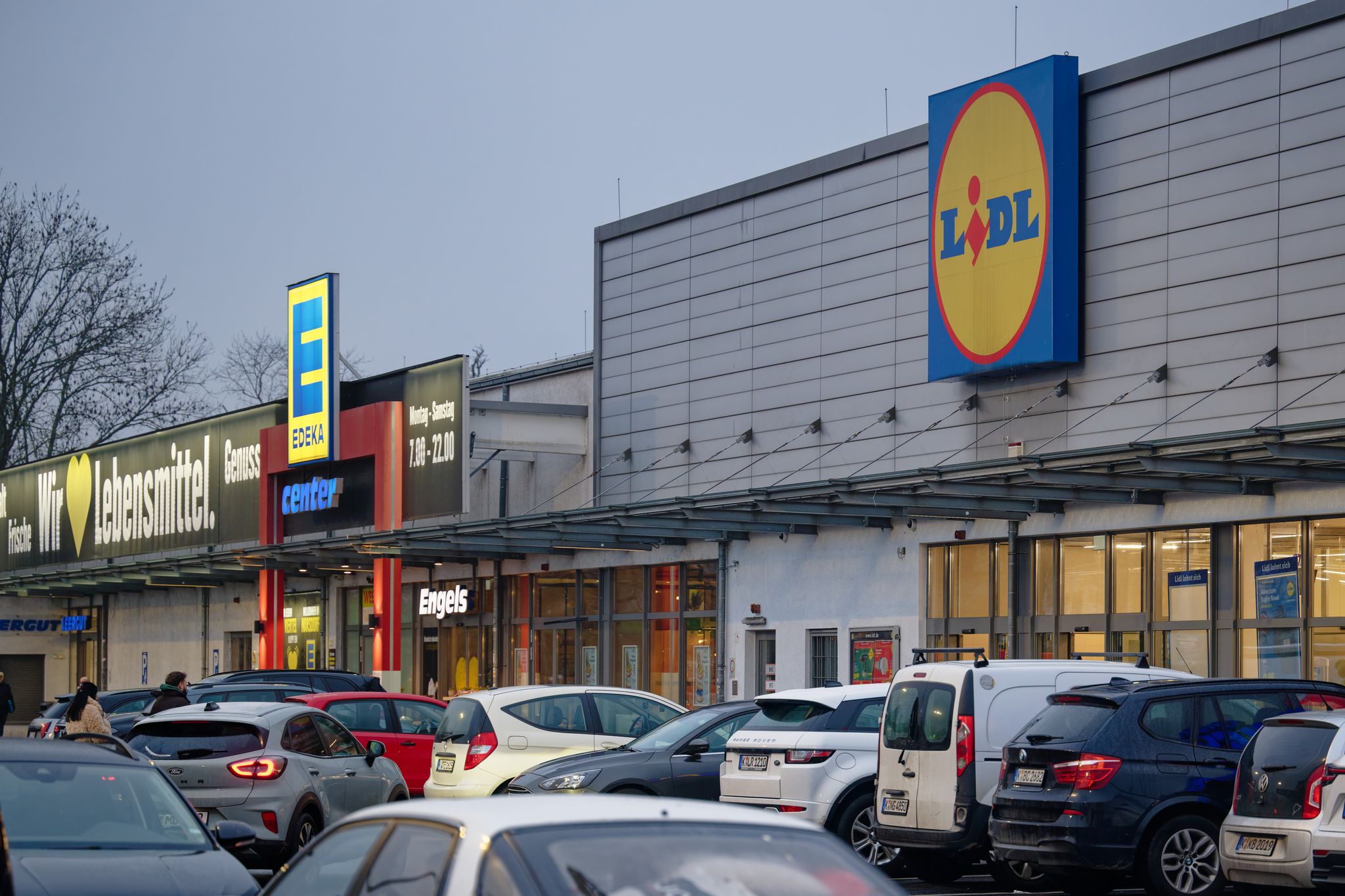 Lidl macht Aldi die Preisführerschaft streitig.