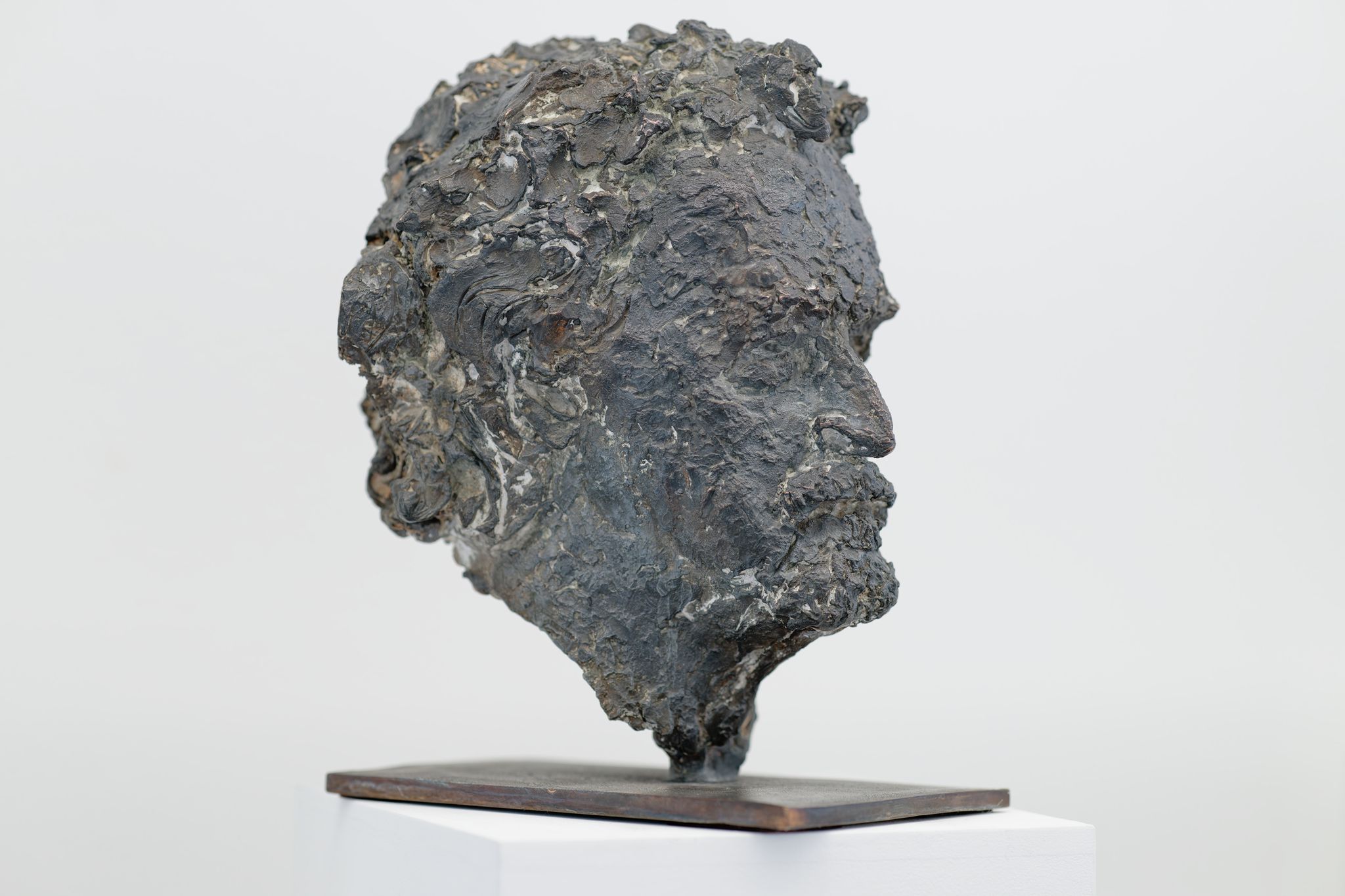 Musiker Wolfgang Niedecken wird Ende März 75 Jahre alt. Er studierte einst Kunstgeschichte und Freie Malerei. 