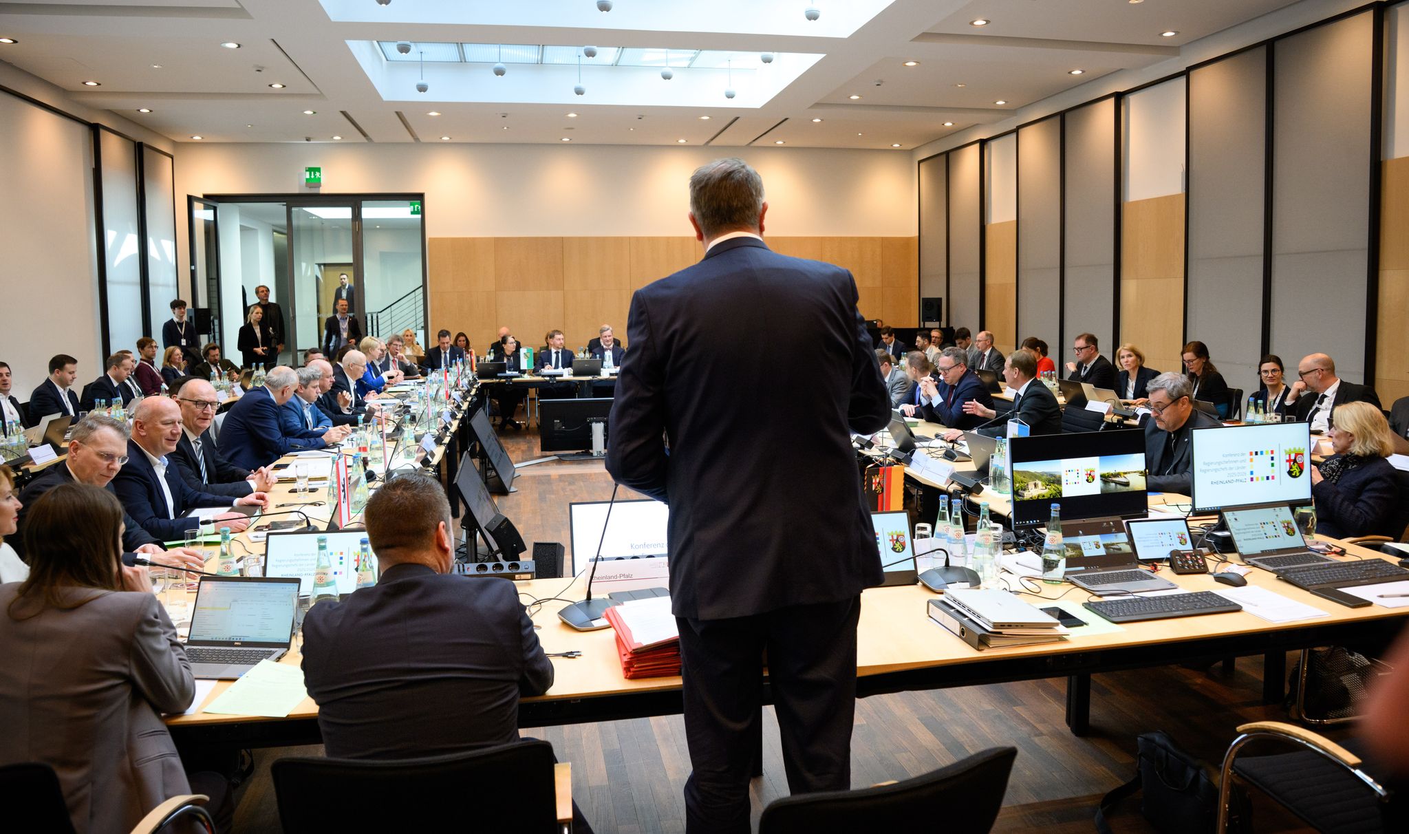 Soforthilfen für die Kommunen müssen kommen, fordern die Länder. 