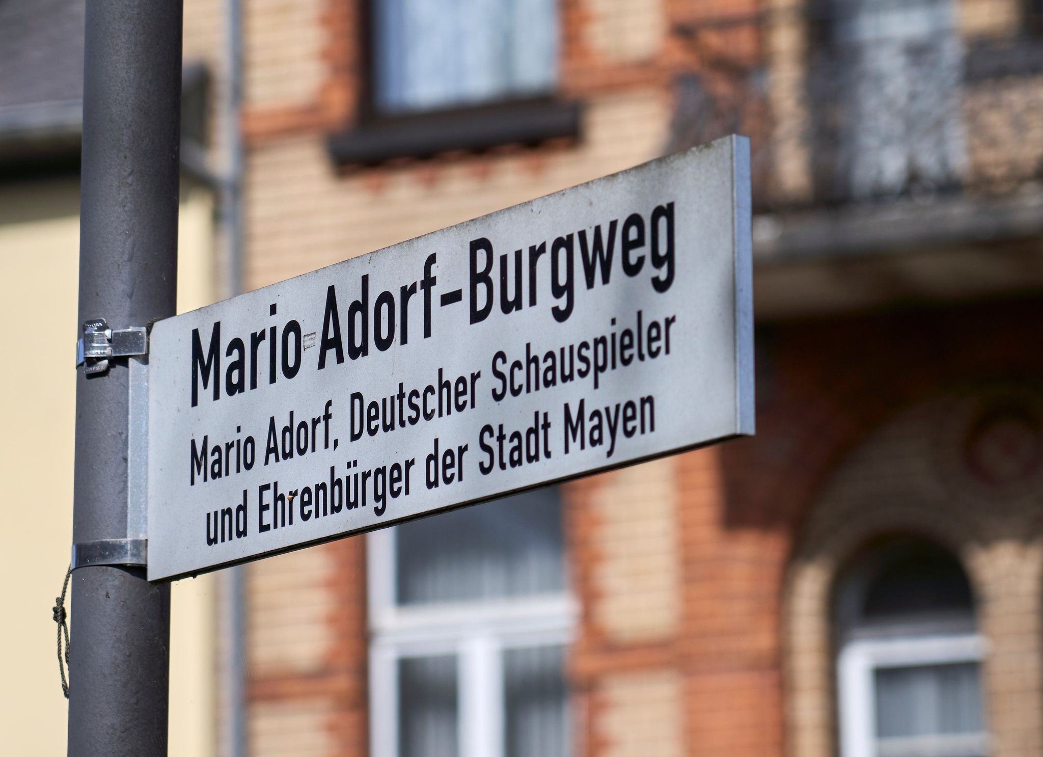 Mario Adorf wird als der bekannteste «Mayener Jung» bezeichnet