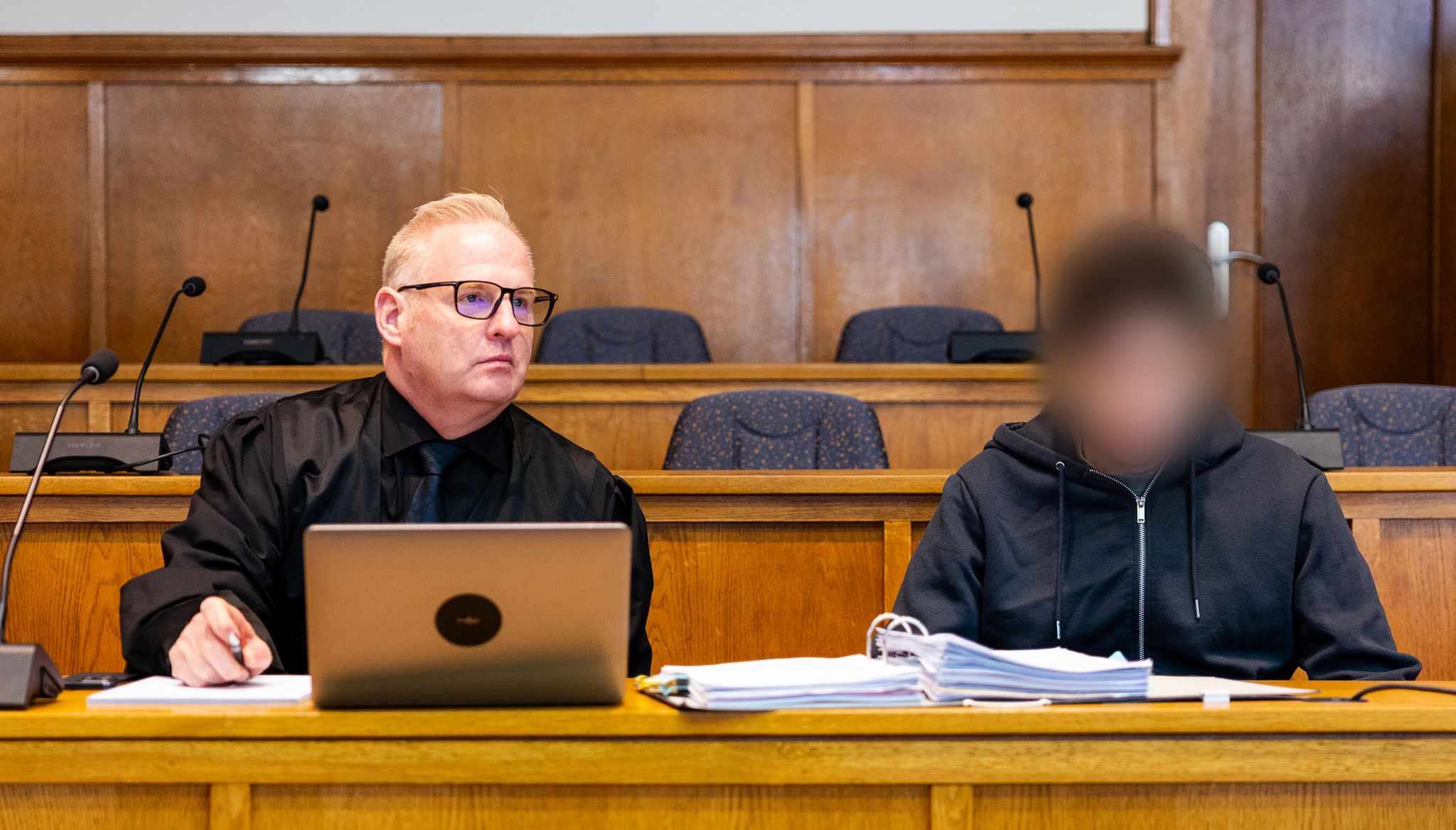 Dem Angeklagten wurden Mord, versuchter Mord und besonders schwerer Raub vorgeworfen. (Archivbild)