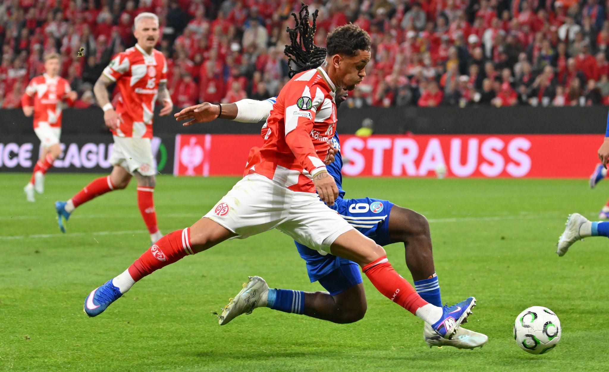 Armindo Sieb: Stellt Mainz Racing Straßburg wieder in den Schatten? (Archivbild)