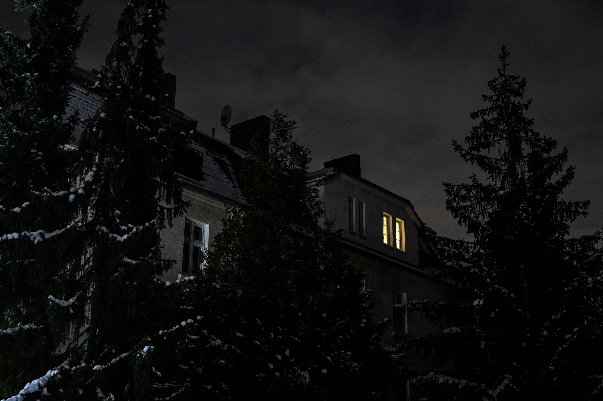 Dunkle Hauptstadt: Was ein längerer Stromausfall alles mit sich bringt, war vor einiger Zeit im Südwesten Berlins zu spüren. (Archivfoto)