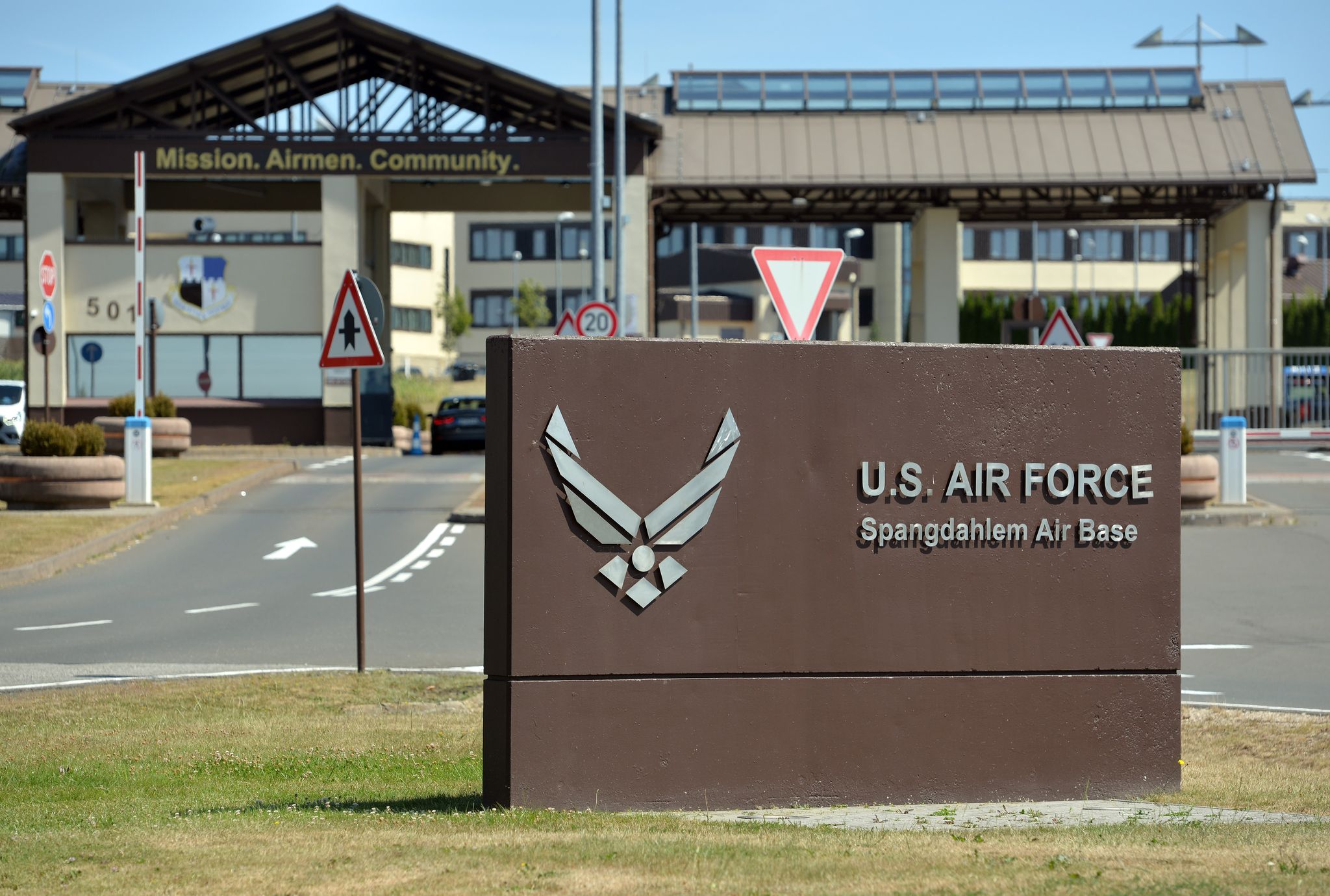 2020 gab es Abzugspläne von Trump für den US-Flugplatz Spangdahlem in der Eifel. (Archivbild)