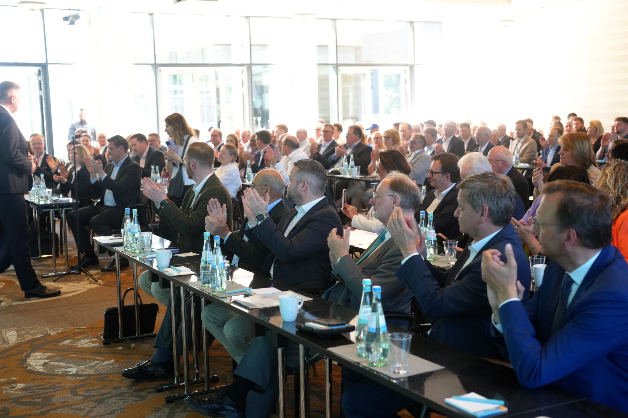 Langer Applaus und große Vorfreude auf das Regieren in Rheinland-Pfalz bei der CDU.