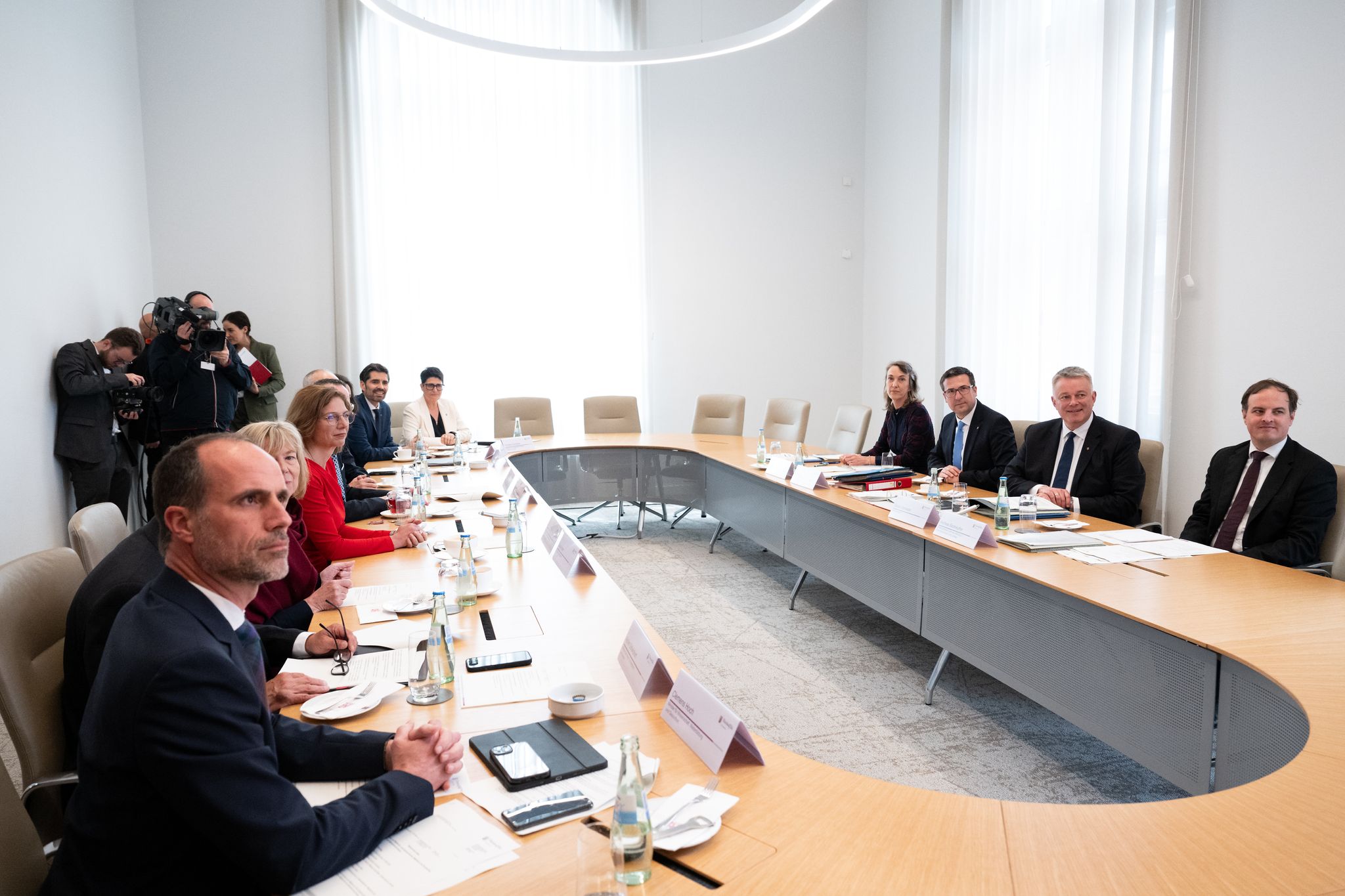Das neue Kabinett ist seit 18. Mai im Amt. (Archivfoto)