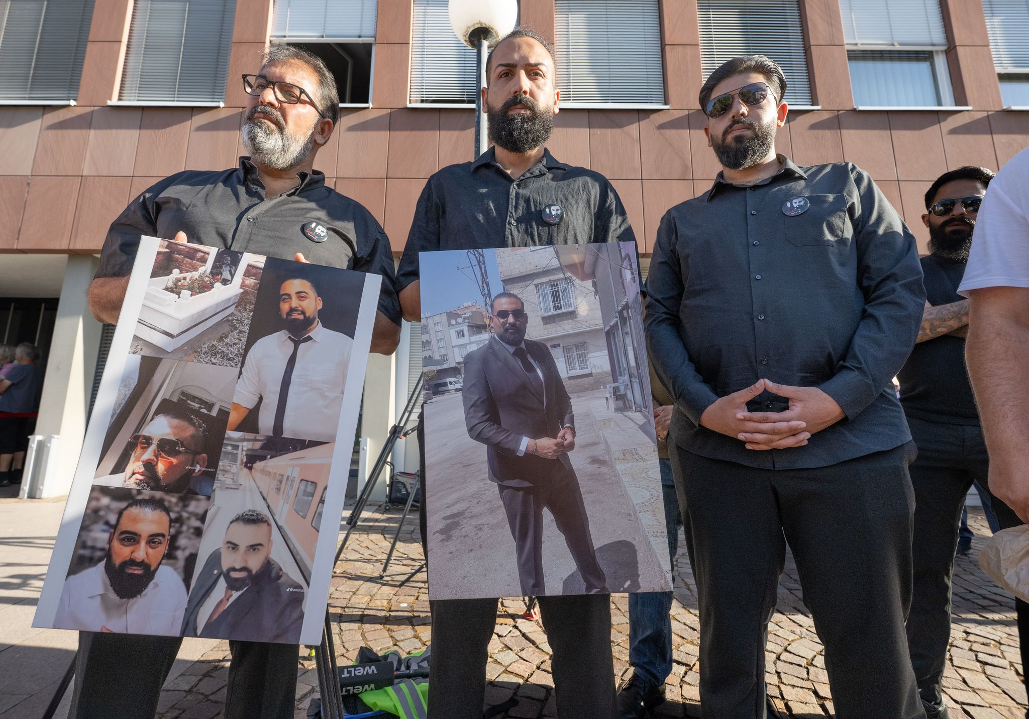 Die Familie blieb dem Urteil aus Protest fern