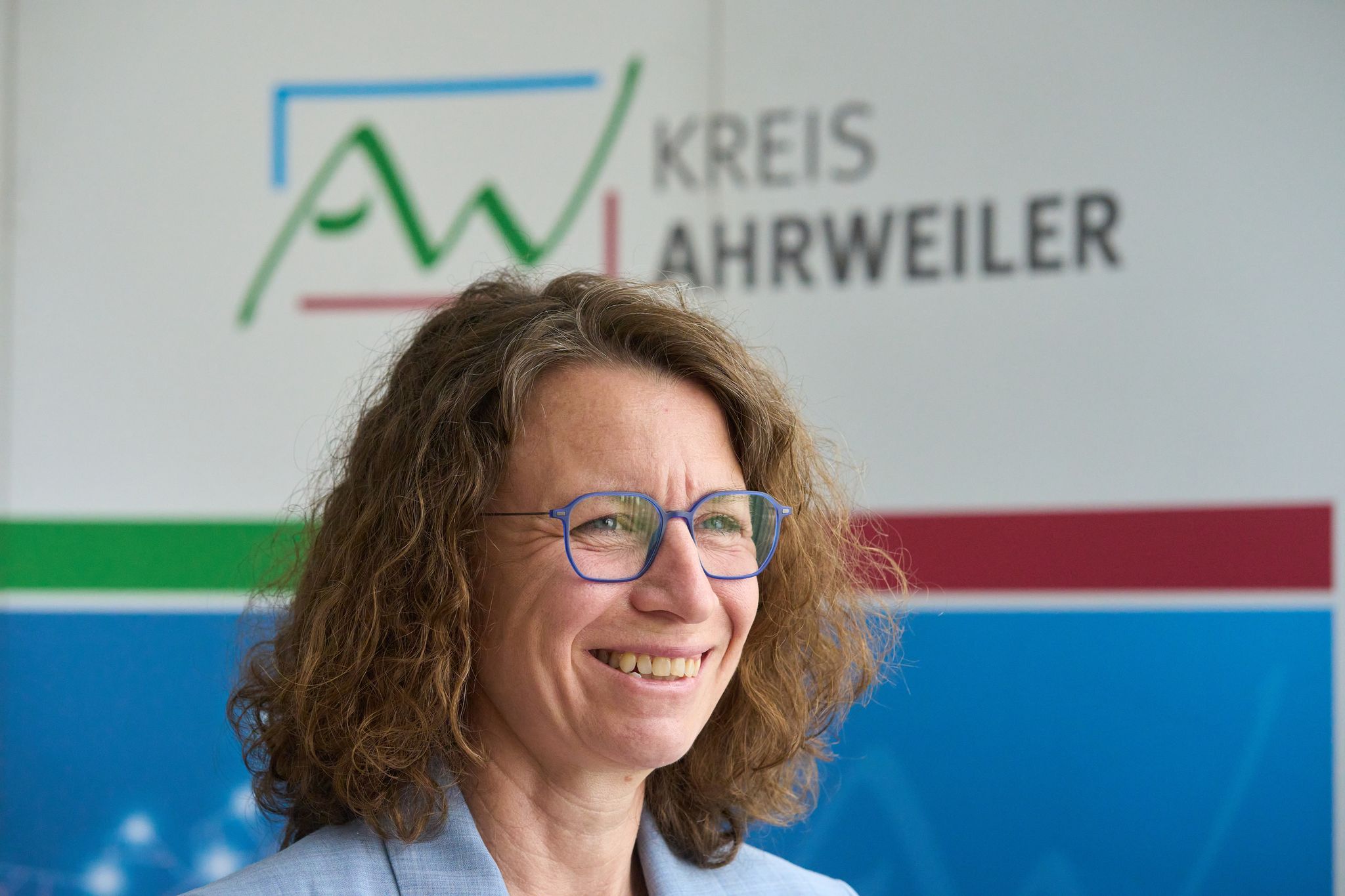 Den Wiederaufbau im Ahrtal brauche weiter Zeit, sagt Landrätin Weigand.