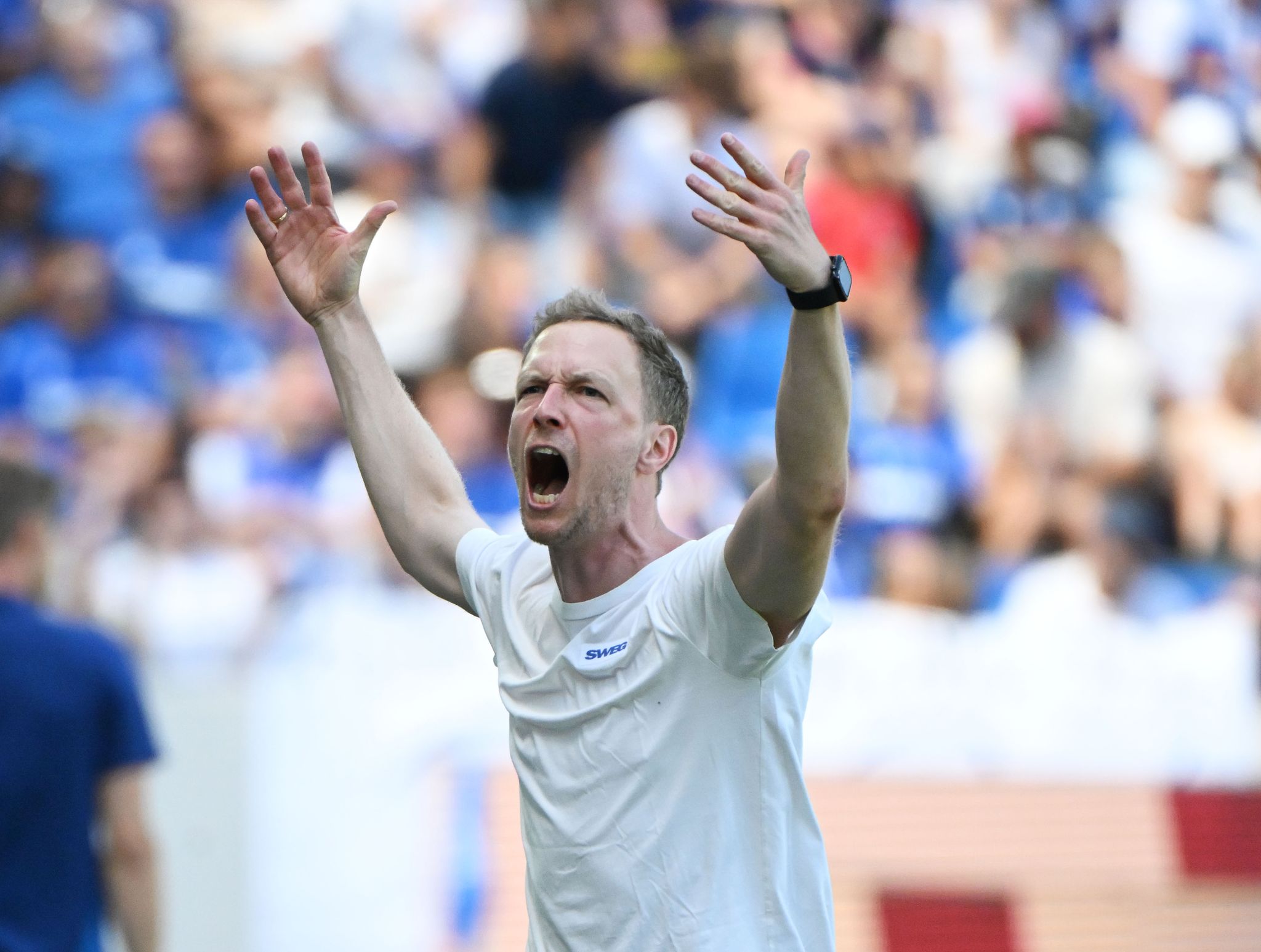 Voller Derby-Vorfreude: KSC-Trainer Maximilian Senft. (Archivbild)