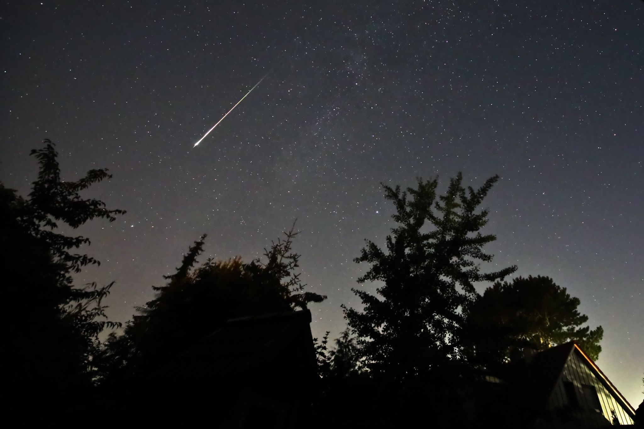 Auf die Sonnenfinsternis folgt direkt das nächste Himmelsschauspiel: die Perseidennacht. (Symbolbild)