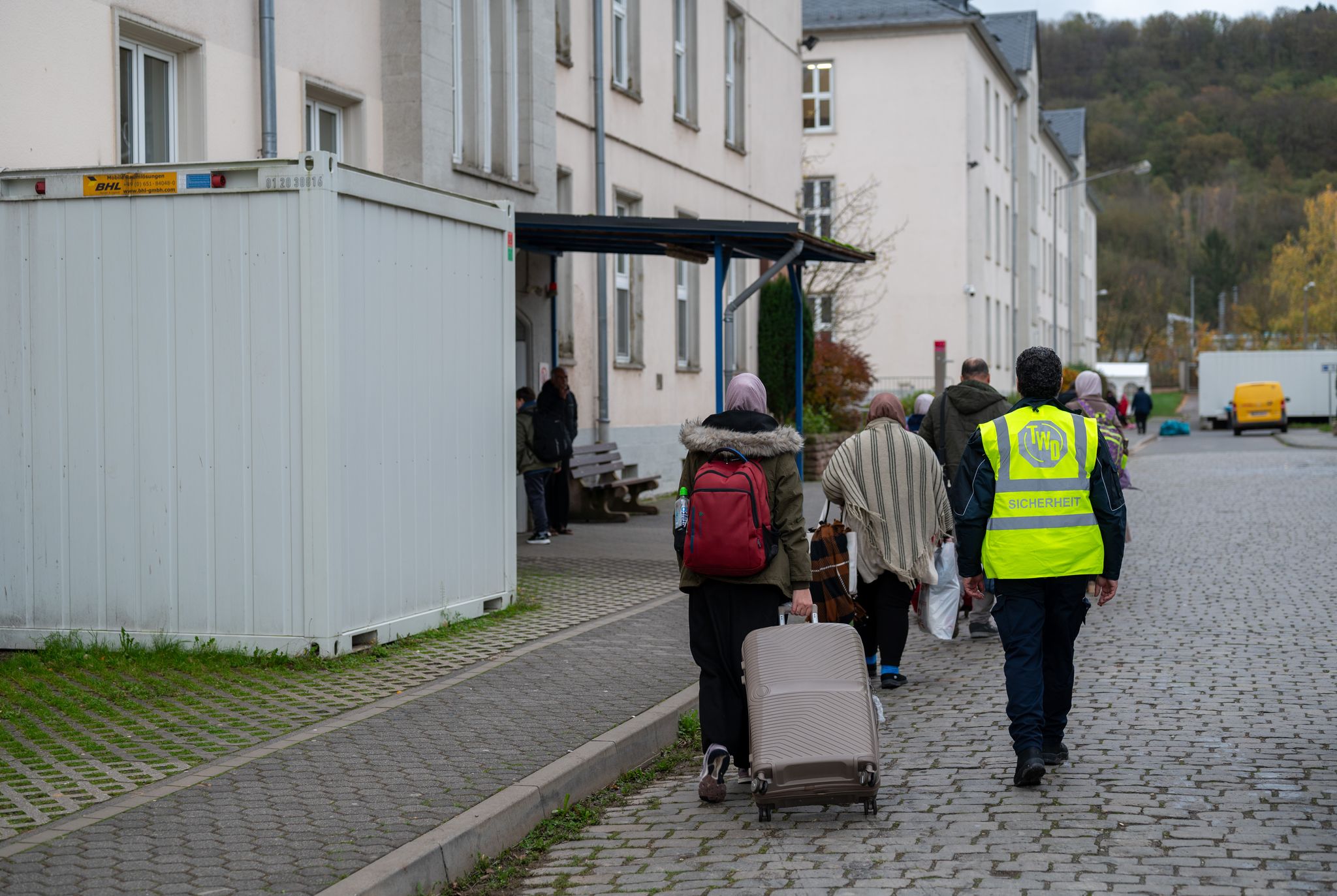 Integrationsminister Schwickert (CDU) hätte gerne auch künftig 5.000 Plätze für Asylbegehrende. (Archivbild)