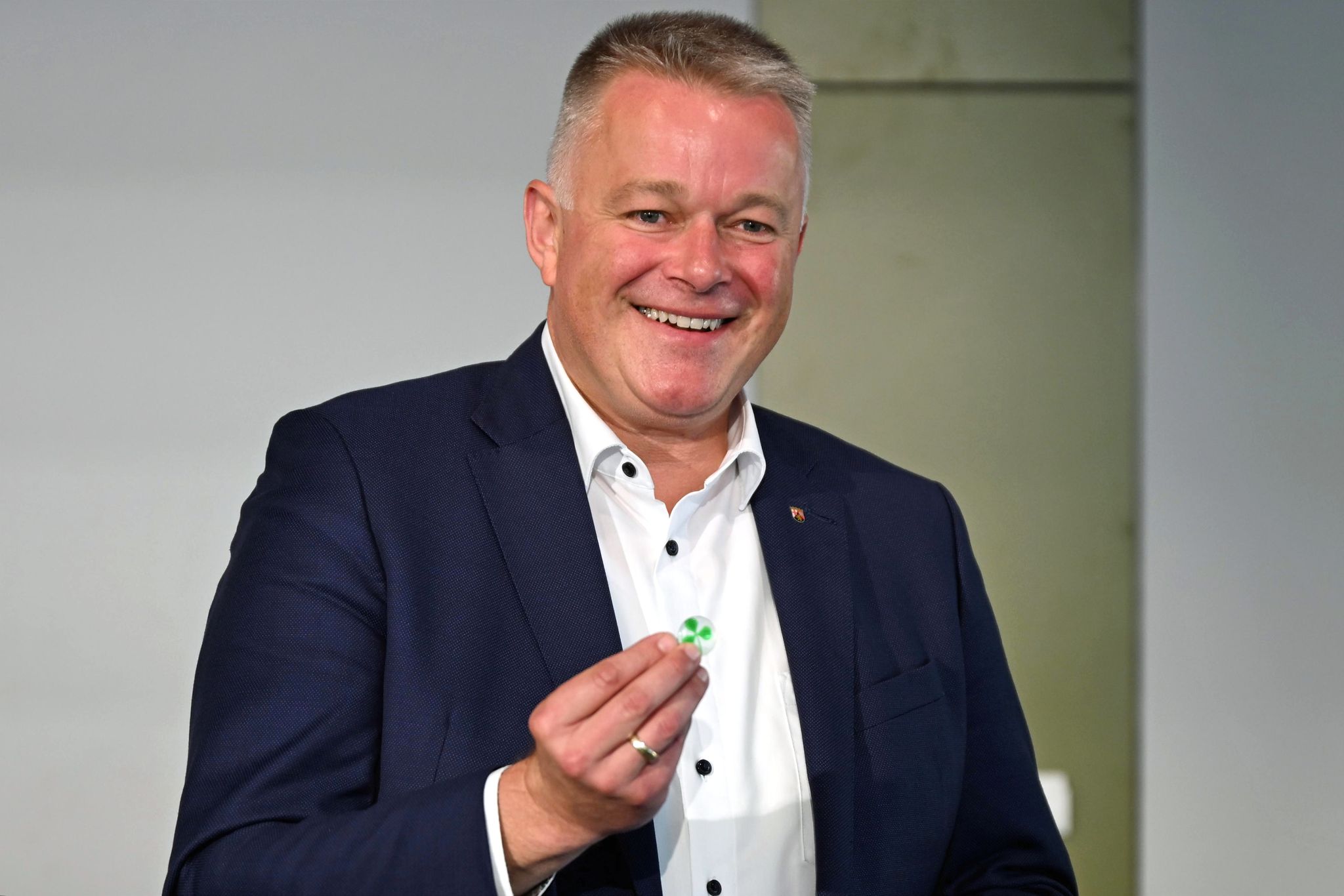 Gute Laune bei der Familie von Ministerpräsident Gordon Schnieder (CDU) trotz Ende der Sommerferien.