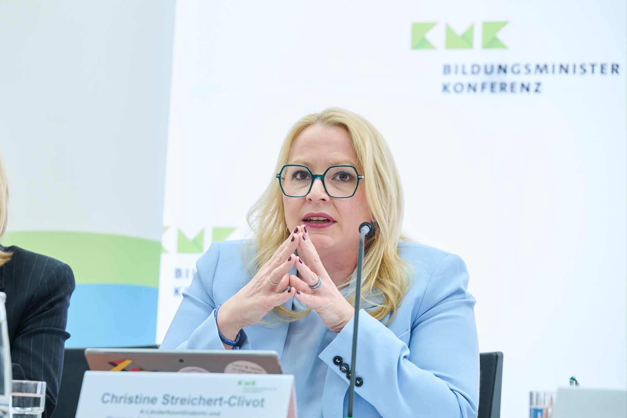 Die saarländische Bildungsministerin Christine Streichert-Clivot (SPD) setzt mit der Reform auch Vorgaben der KMK um. (Archivbild)