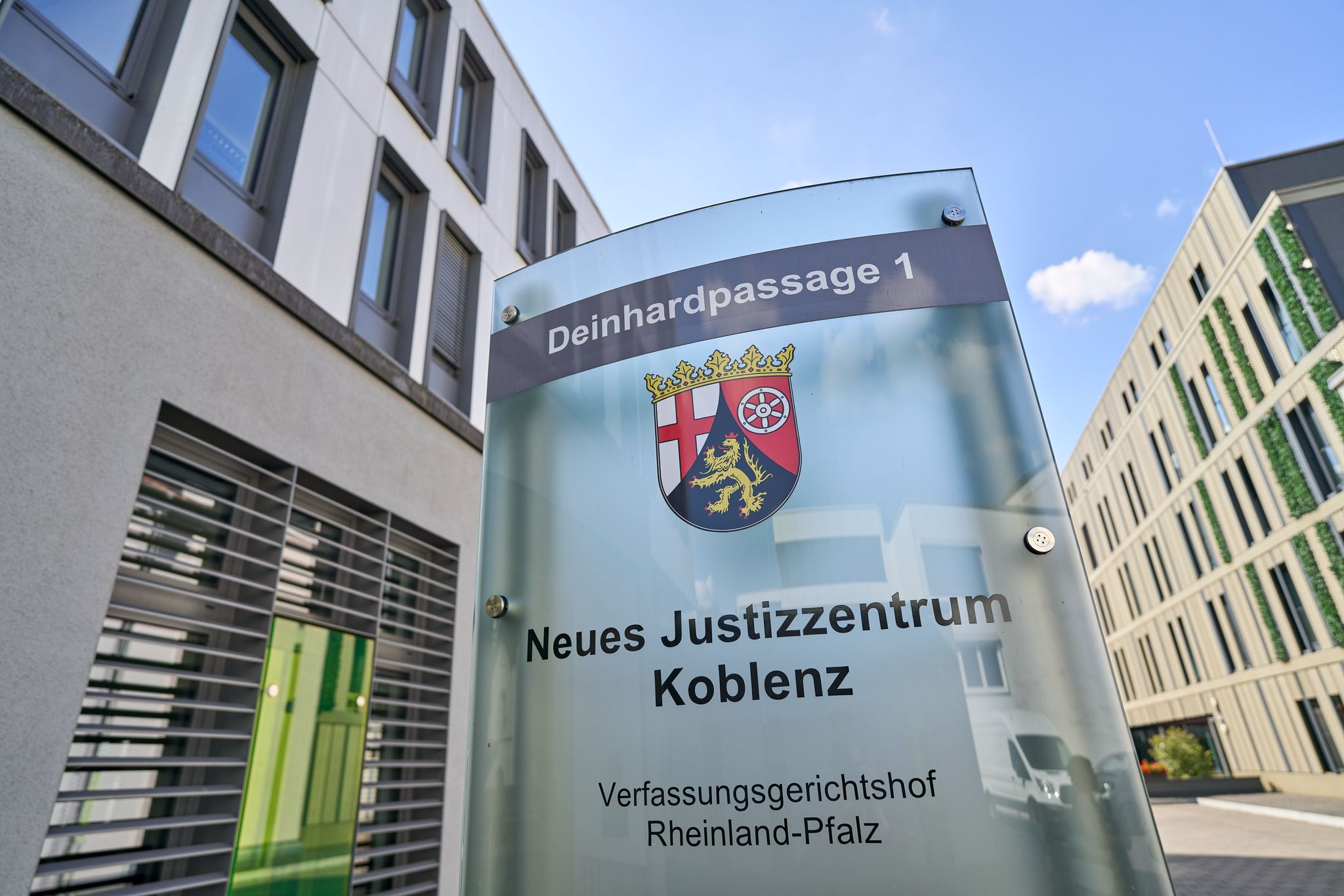 Das neue Abgeordneten- und Fraktionsgesetz ist laut höchsten Gericht verfassungskonform. (Archivbild)