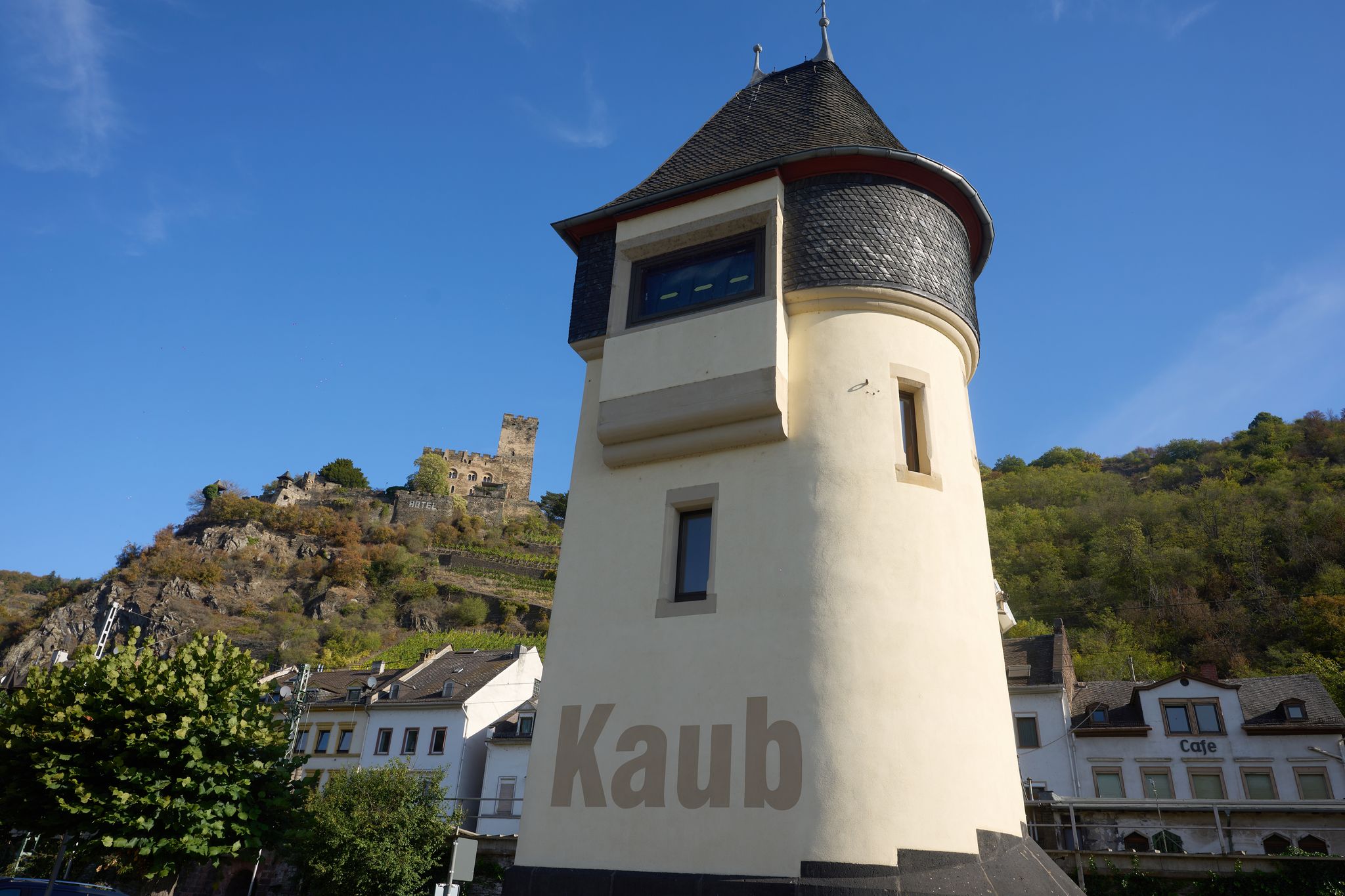 Das Pegelhaus in Kaub zeigt gegenwärtig gar keinen Wasserstand mehr an.