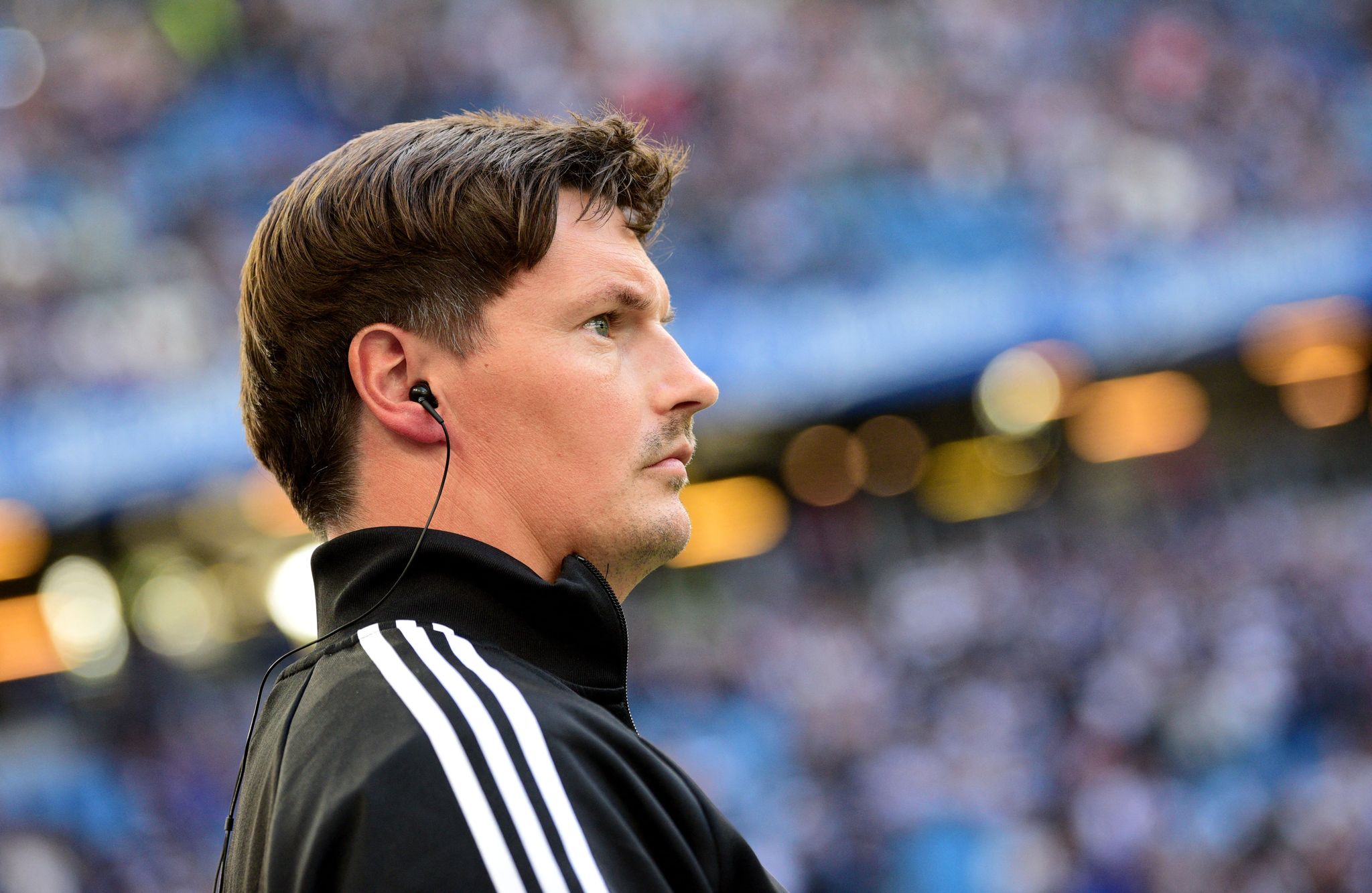 Muss sich nach zwei Niederlagen zum Saisonbeginn Gedanken machen: HSV-Trainer Merlin Polzin.